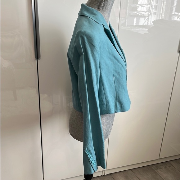DYNAMITE NWOT Kora Cropped Linen Blazer Lined, size L - Picture 7 of 13